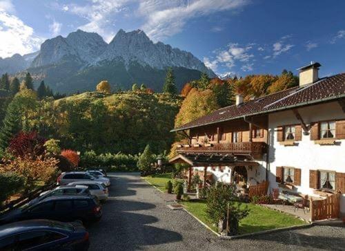 Reiser Apartment